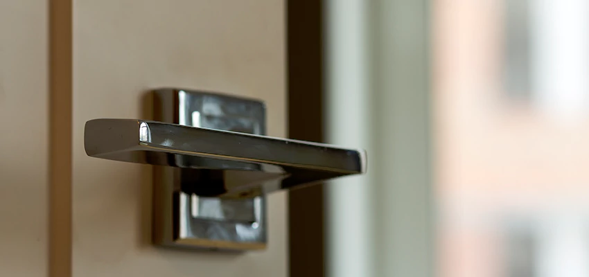 Door Lever Knob Repair in Altamonte Springs, Florida