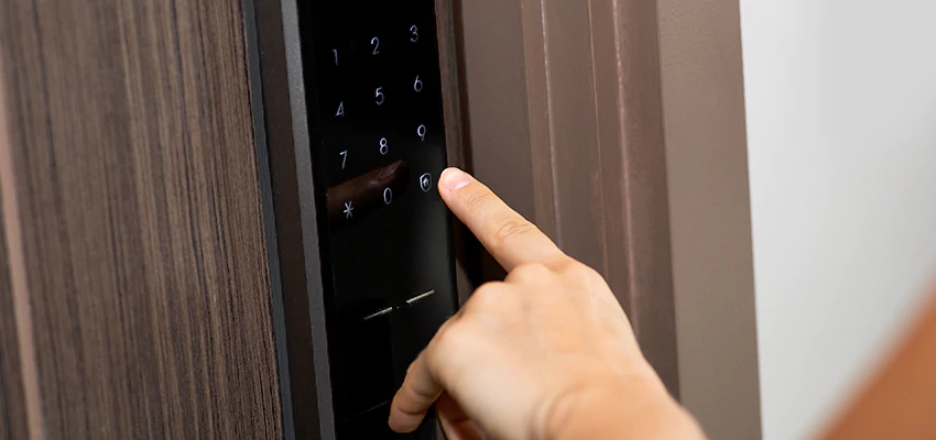 Smart Electric Locks Replacement Services in Altamonte Springs, FL