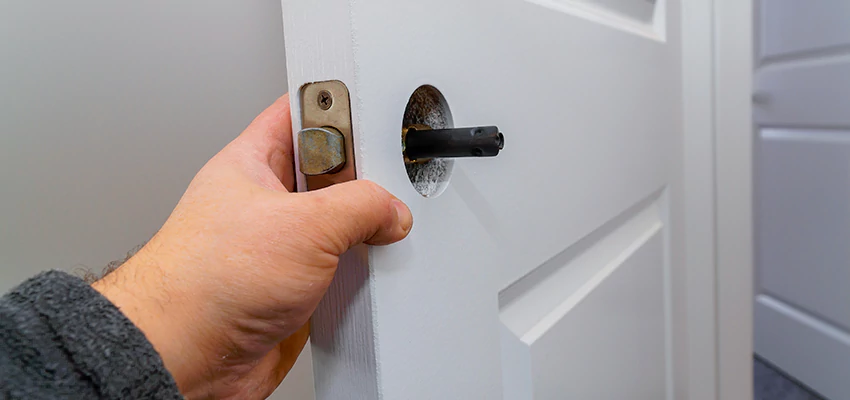 Nighttime Locksmith For Lock Repair in Altamonte Springs, FL